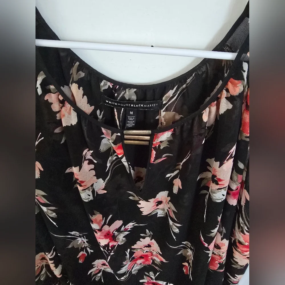 Floral Cold Shoulder Blouse - Picture 3 of 3